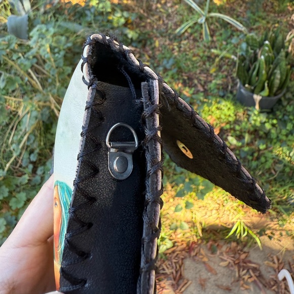 Ethereal Mermaid Phone Purse - Picture 5 of 6